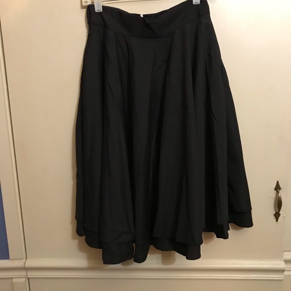 ModCloth Essential Elegance Midi Skirt Black Sz Sm - Picture 6 of 6